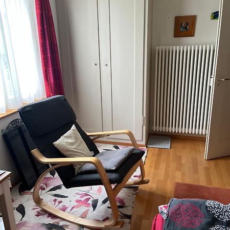 Ruhiges Gaestezimmer Winterthur Bagian luar foto